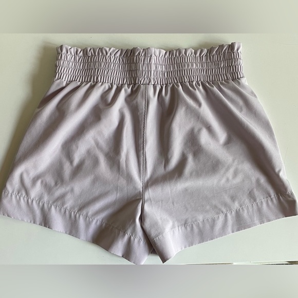 No Boundaries Pants - No Boundaries juniors shorts - M (7-9).